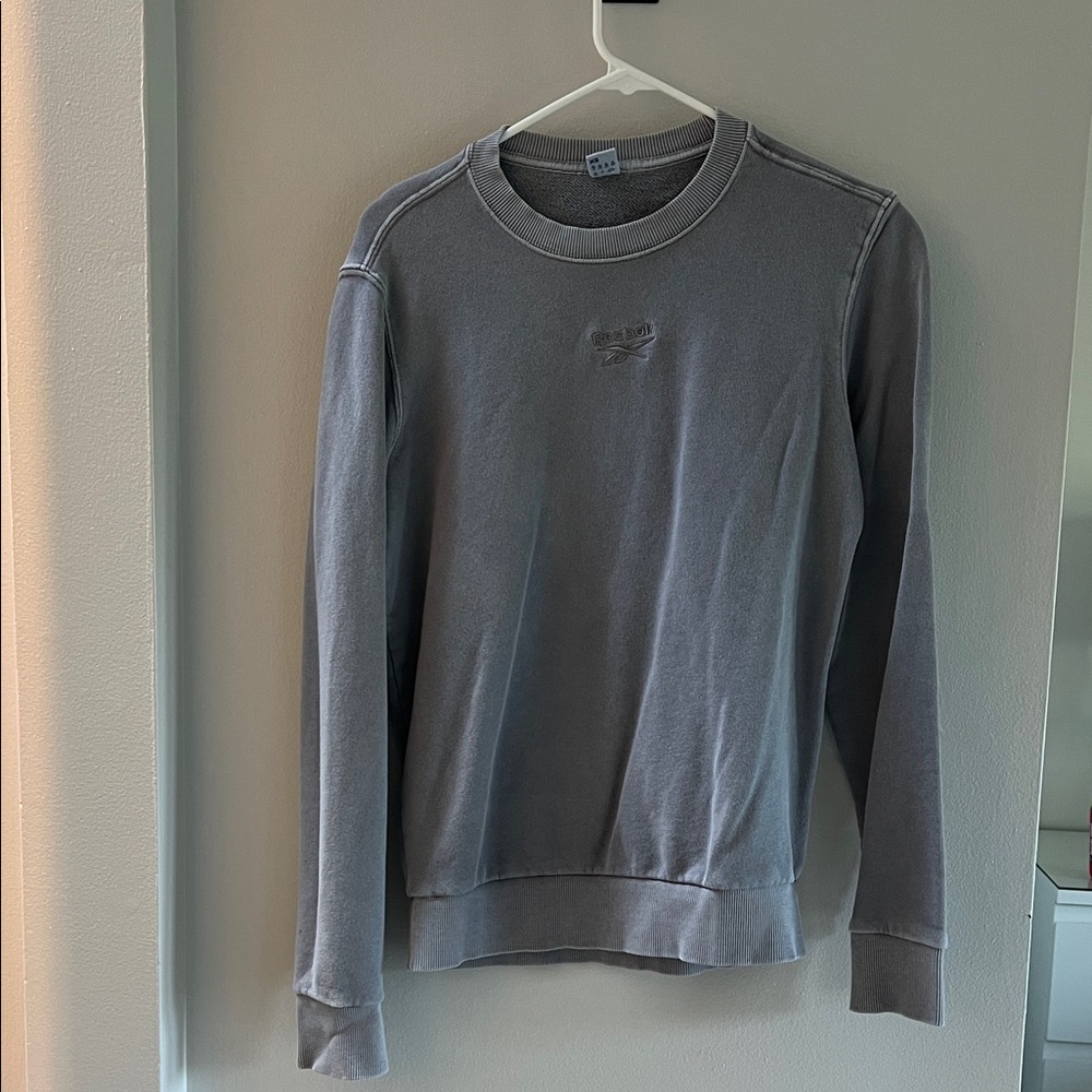 Dusty Purple Women’s XS Oversized Reebok Crewneck Sweatshirt